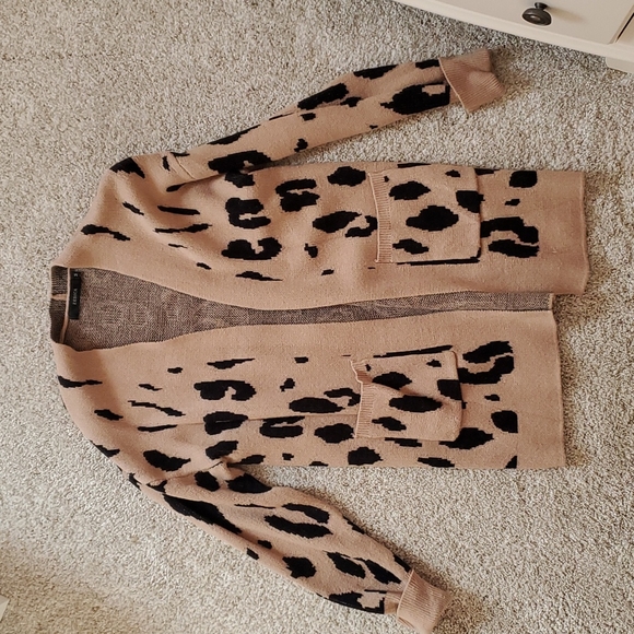 Amazon brand open leopard print cardigan - Picture 1 of 2